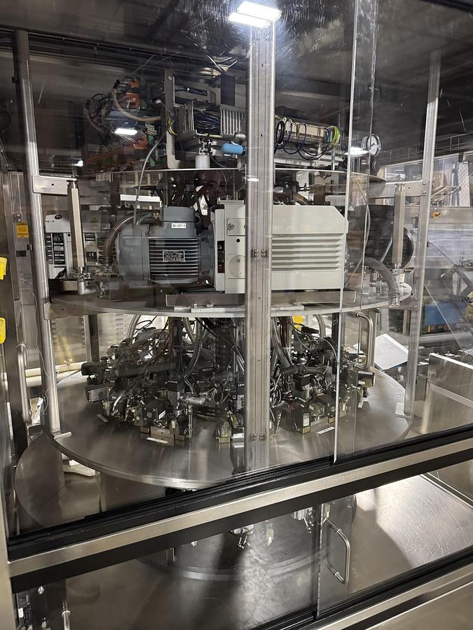 Used Wilco R12 Automated Leak Detection Machine