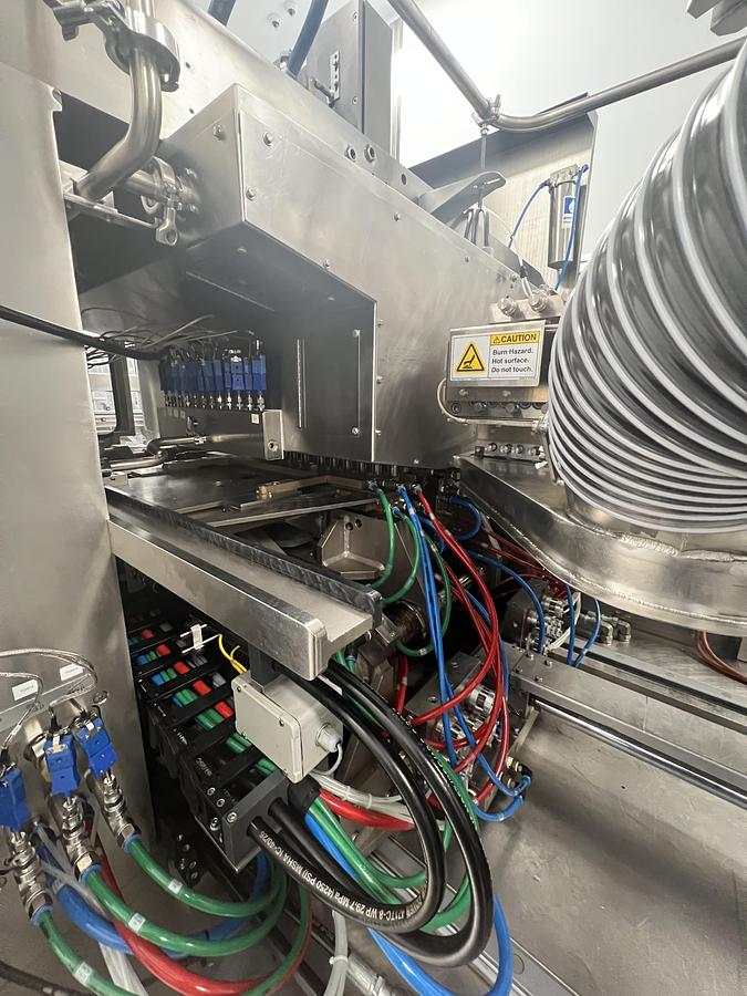 Used Weiler 640 LVP Blow-Fill-Seal Machine