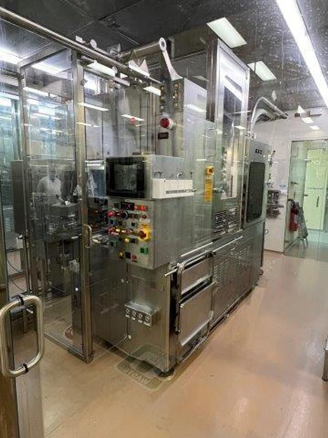 Used Weiler 624 Blow-Fill-Seal Machine