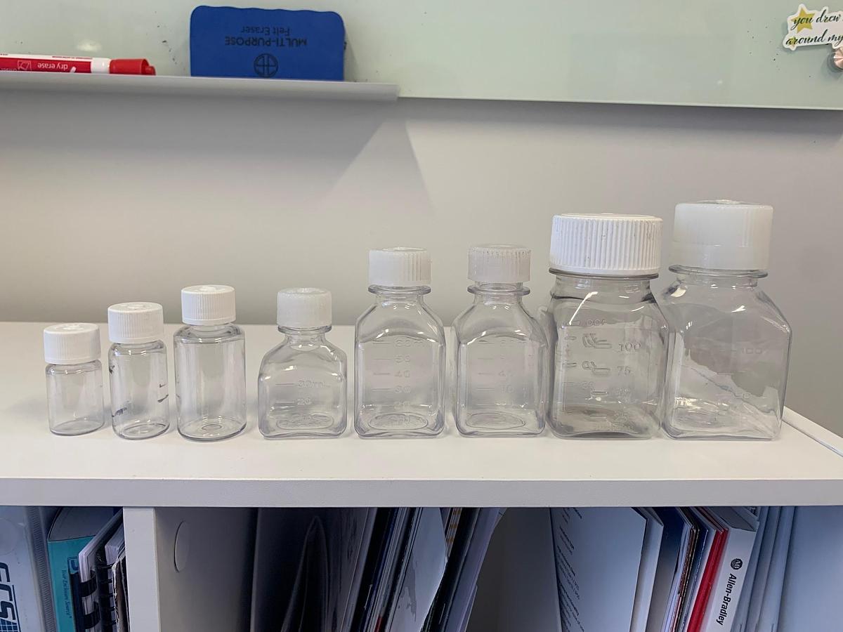 Used Unused GCS Sterile Robotic Bottle Filling System