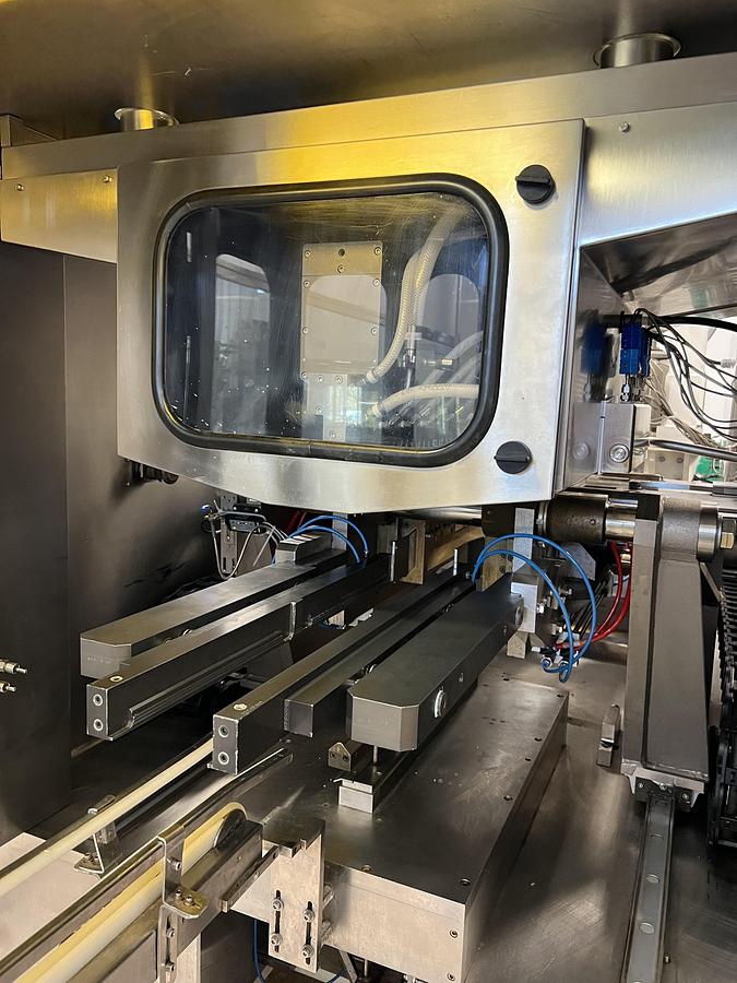 Used Weiler 640 SVP Blow-Fill-Seal Machine