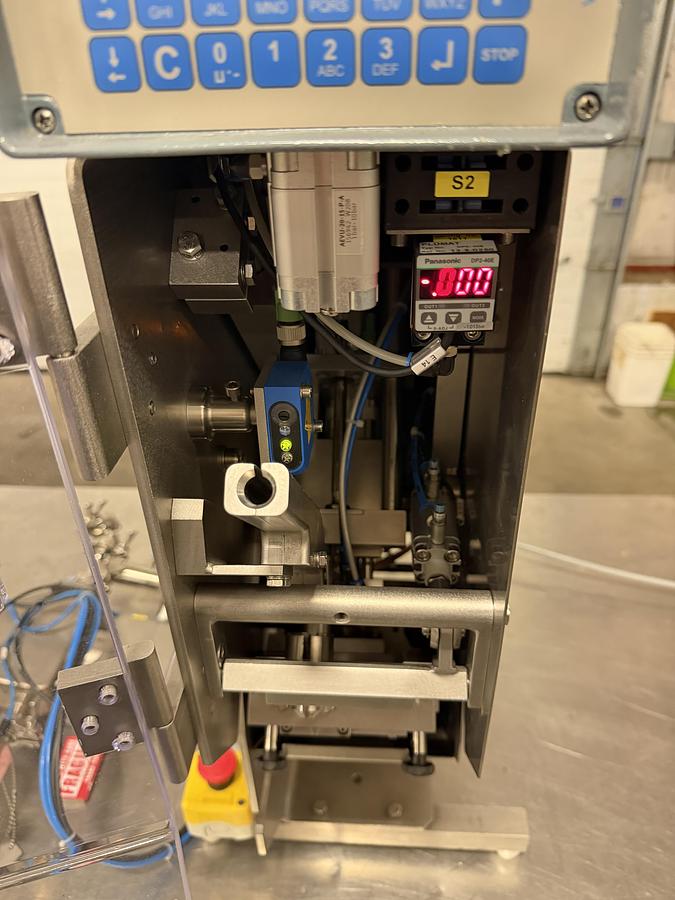 Used Plumat Plumatex BFM 007 IV Bag Filling & Sealing Machine