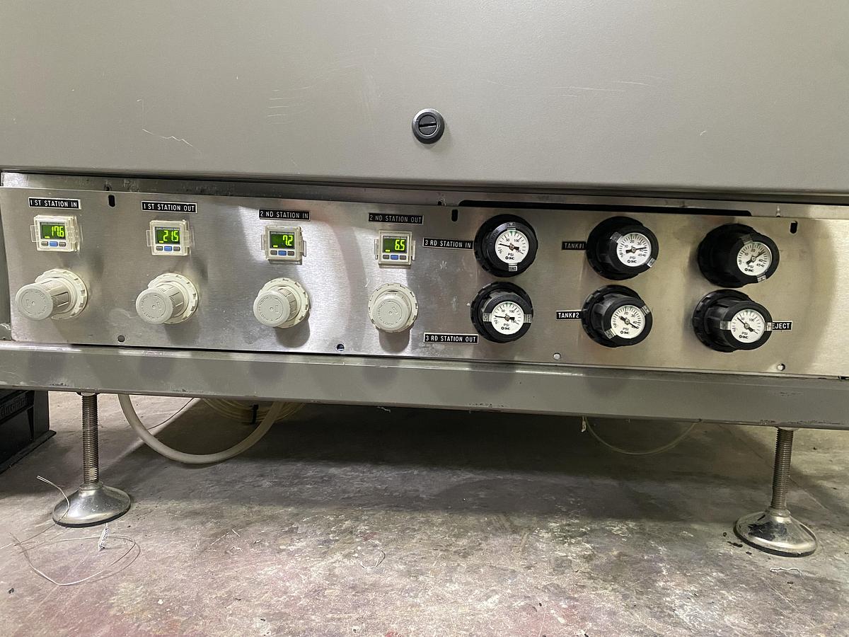 Used Wrapade Model V-612 Vertical Custom Pouch Packaging Machine