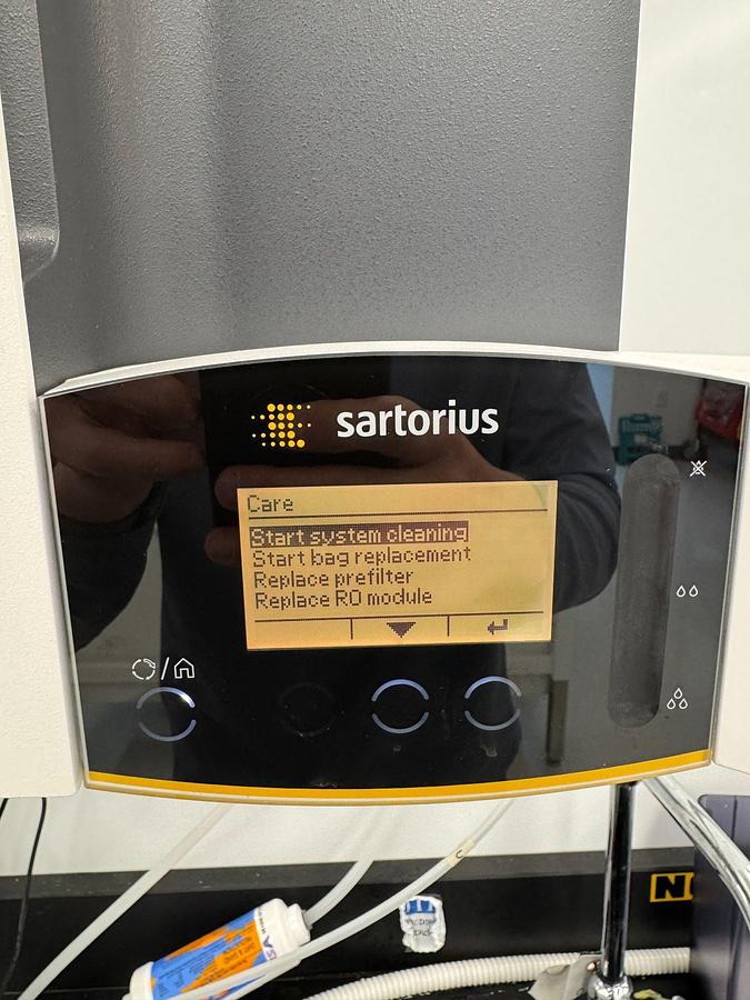 Used Sartorius H2O - L - 1 - UV - B Arium Comfort Water Purification System
