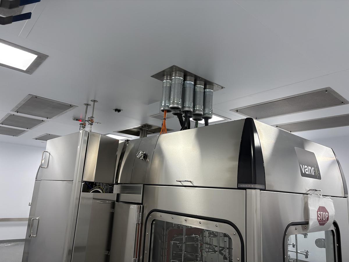 Used Cytiva SA25 Aseptic Filling Workcell