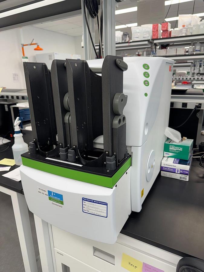 Used Perkin Elmer EnVision 2105 Multi mode Plate Reader