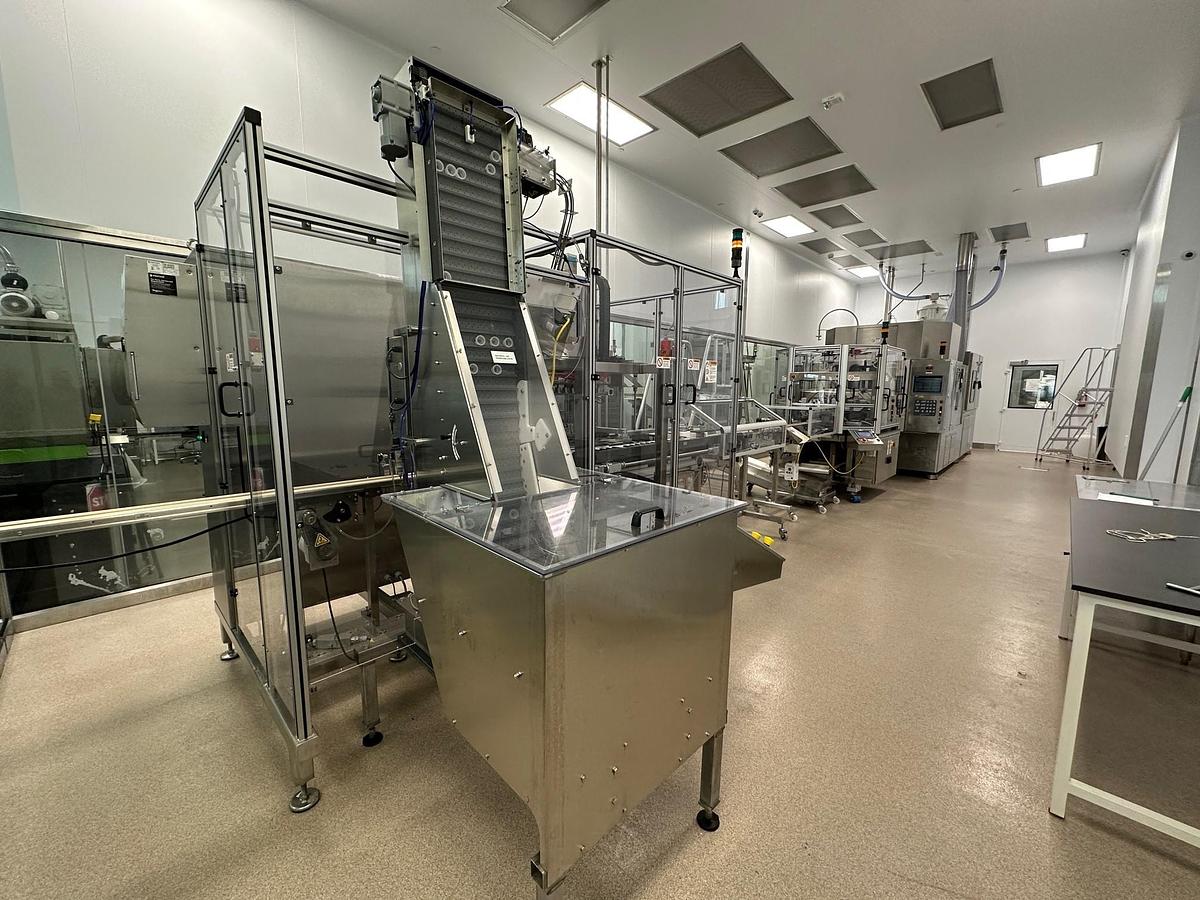 Used Weiler 640 LVP Blow-Fill-Seal Machine