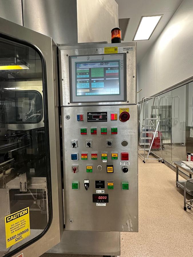 Used Weiler 640 SVP Blow-Fill-Seal Machine