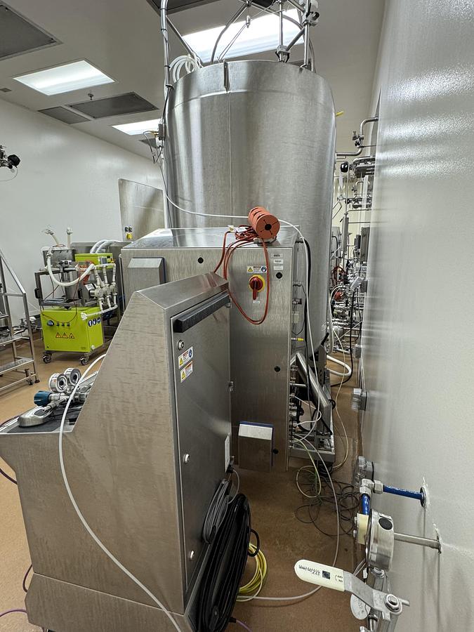 Used Xcellerex 2,000L Single Use Bioreactor