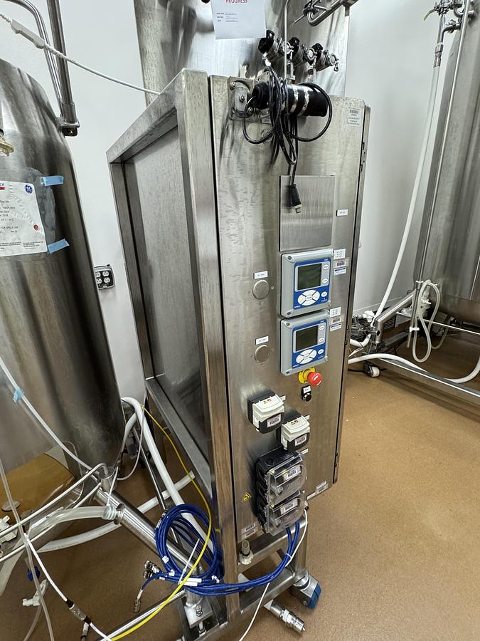 Used Xcellerex 500L Single Use Bioreactor