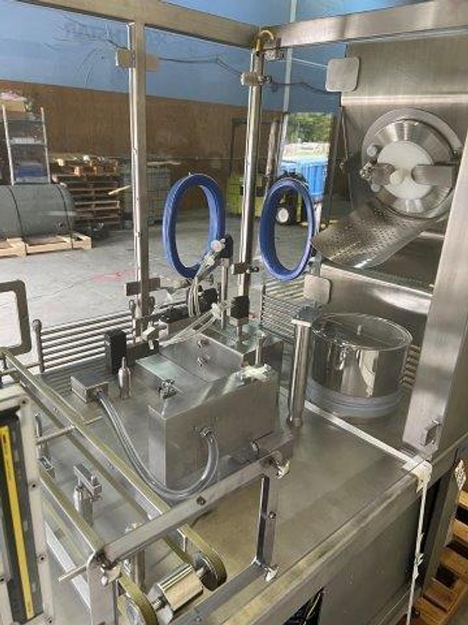 Used Unused AST GENiSYS R20 Multi-Format Aseptic Filling & Closing System