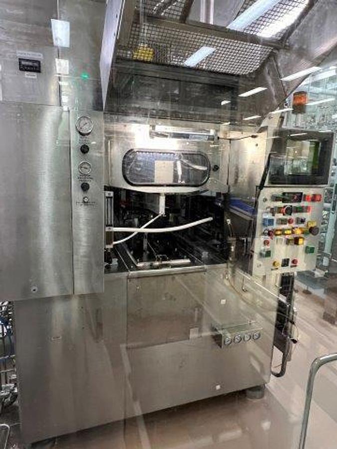 Used Weiler 624 Blow-Fill-Seal Machine