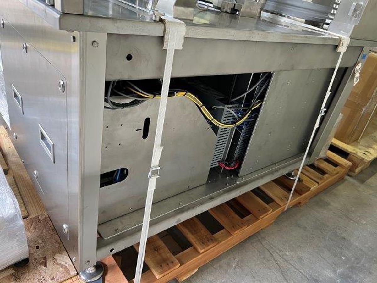 Used Unused AST GENiSYS R20 Multi-Format Aseptic Filling & Closing System