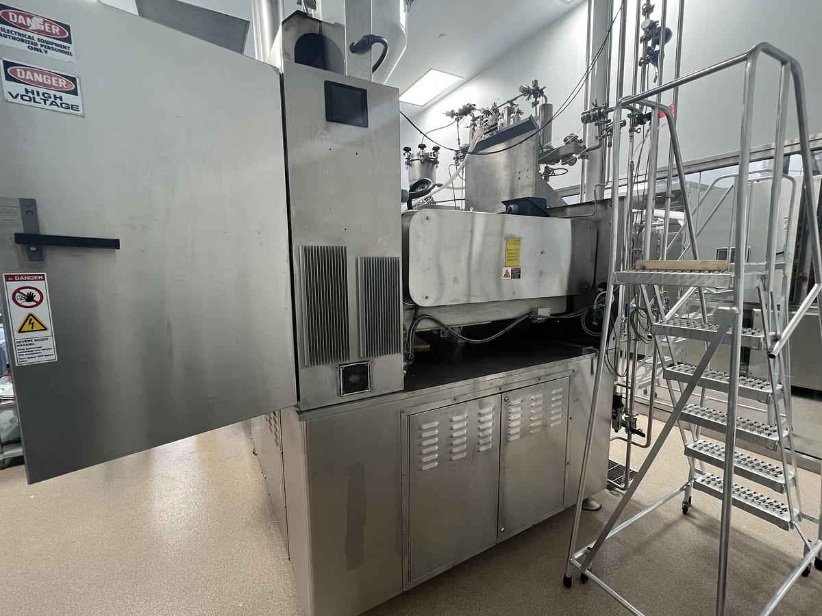 Used Weiler 640 SVP Blow-Fill-Seal Machine