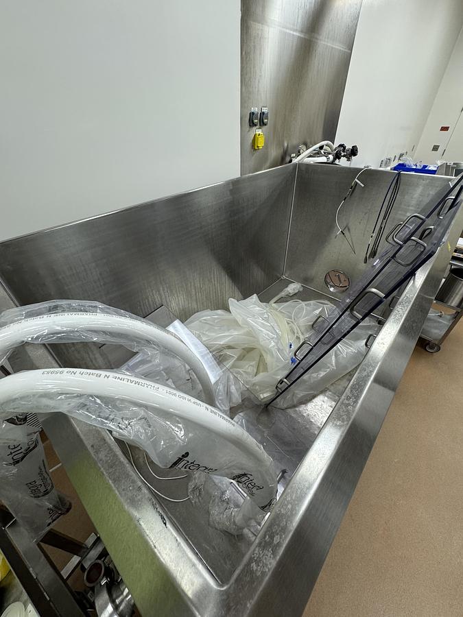 Used Xcellerex XDUO 2,500L Jacketed Single Use Mixer