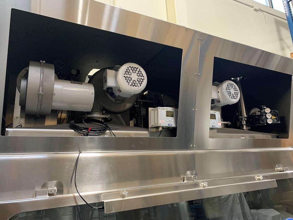 Used Walker Aseptic Isolator