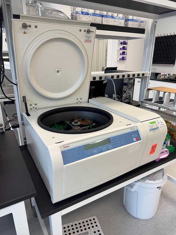 Used 2016 THERMO FISHER SCIENTIFIC Sorvall Legend XTR