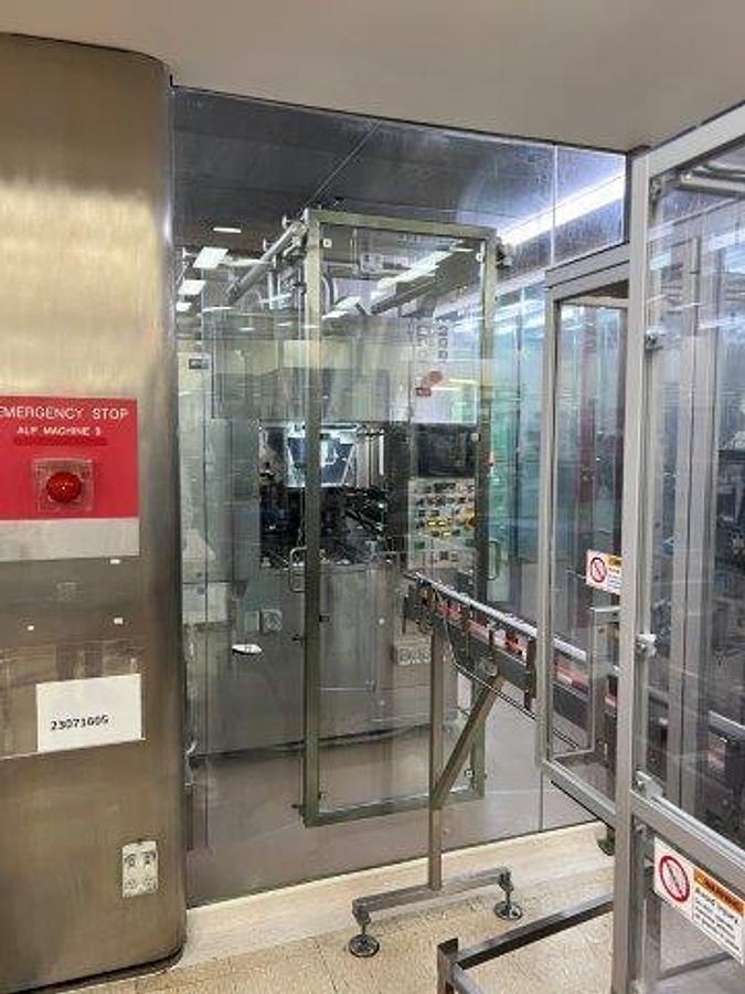 Used Weiler 624 Blow-Fill-Seal Machine