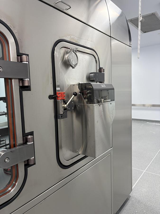 Used Cytiva SA25 Aseptic Filling Workcell