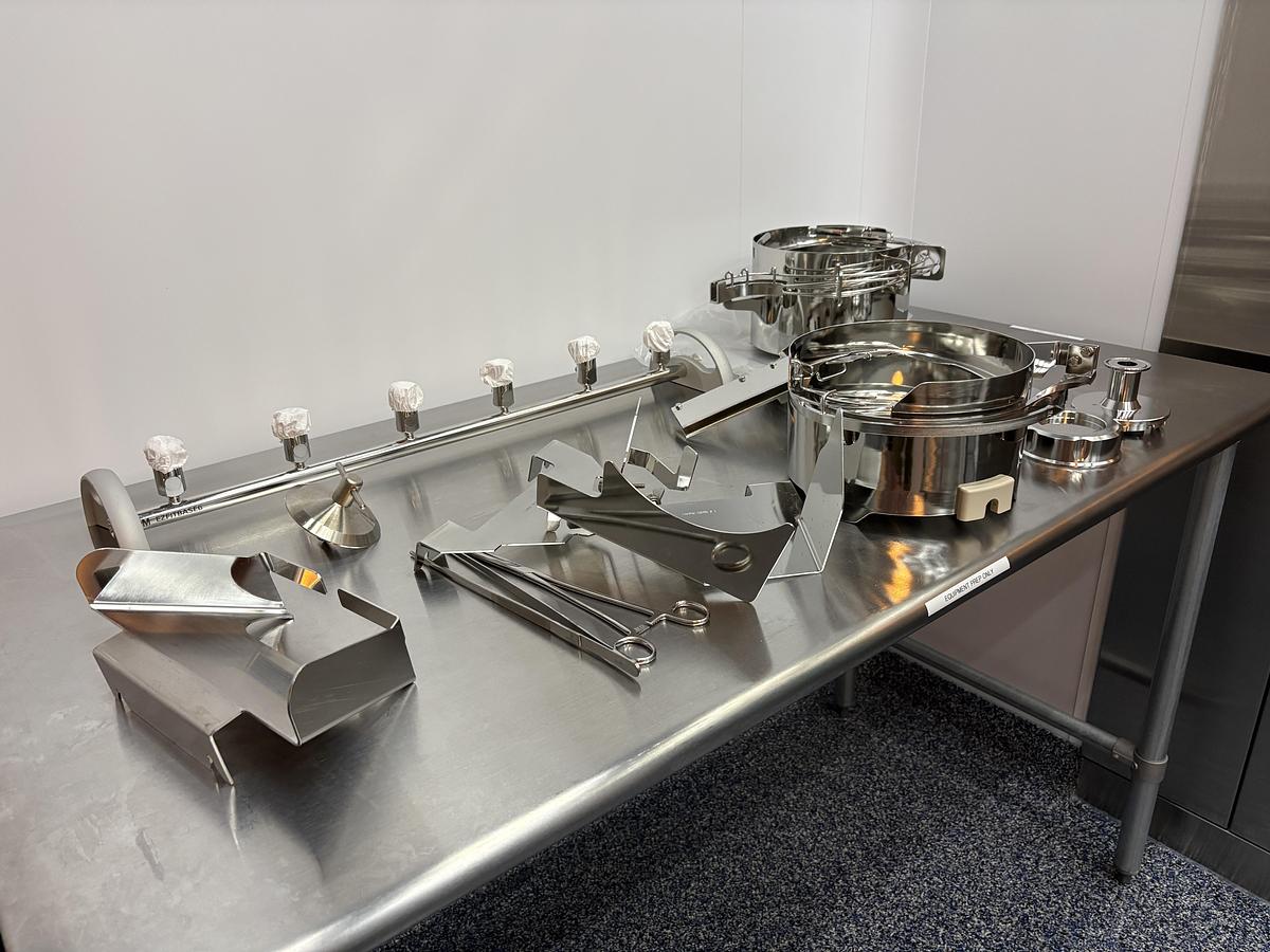 Used Bausch & Stroebel / SKAN VarioSys Fill-Finish Line