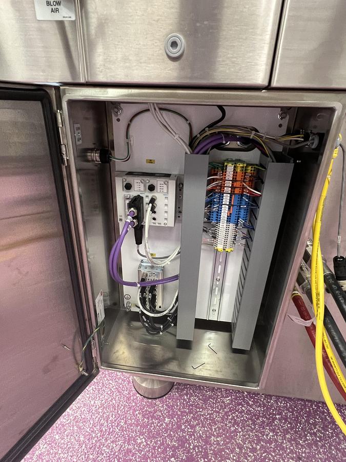 Used Weiler 624 Blow-Fill-Seal Machine