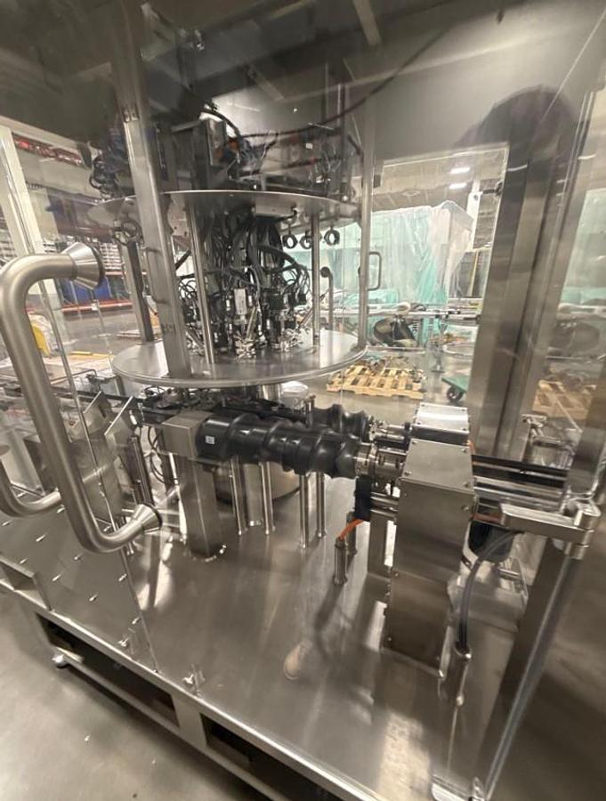 Used Wilco Model WR8 MC/LFC High-Speed Rotary Leak Testing System 