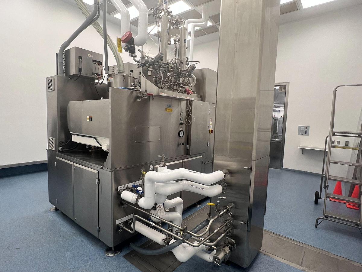 Used Weiler 640 Blow-Fill-Seal Machine