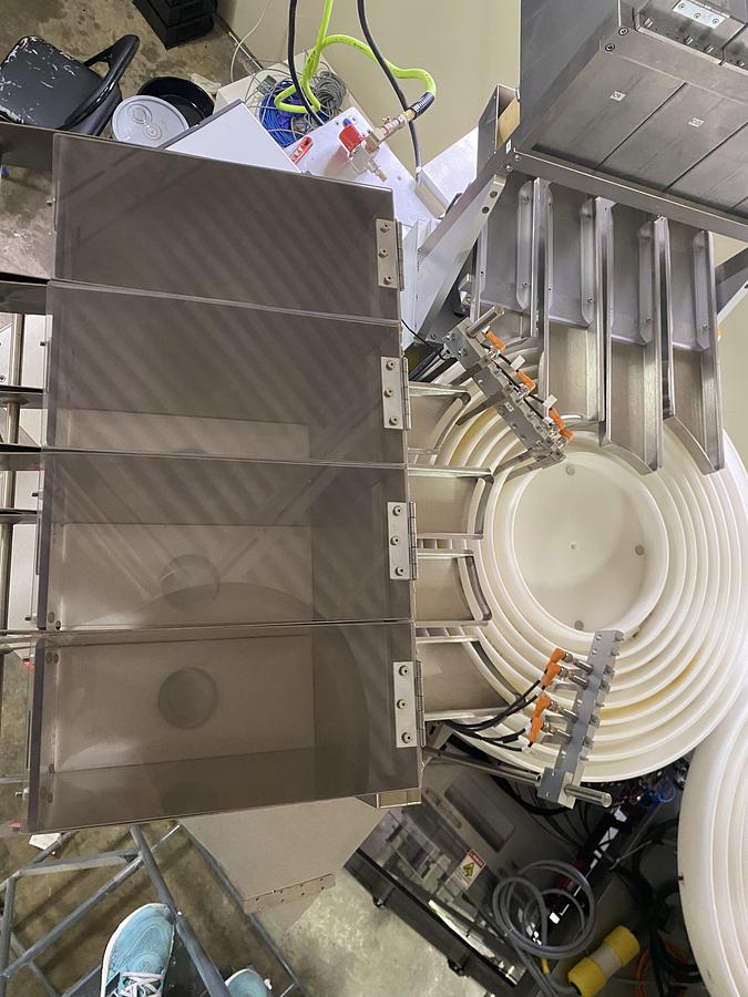 Used Wrapade Model V-612 Vertical Custom Pouch Packaging Machine