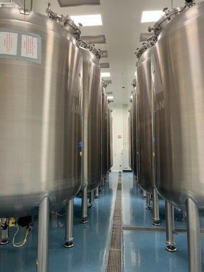 Used Unused Bachiller 9,000L Single Wall Insulated Tank