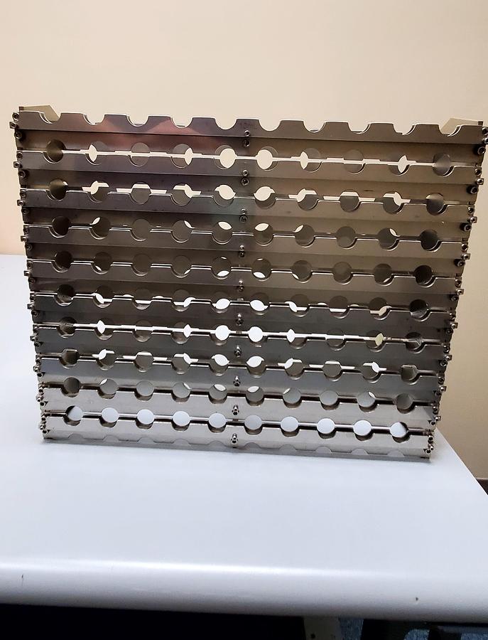 Used Unused Cargin Robotic Syringe Filler