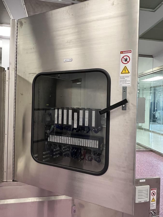 Used Weiler 624 Blow-Fill-Seal Machine