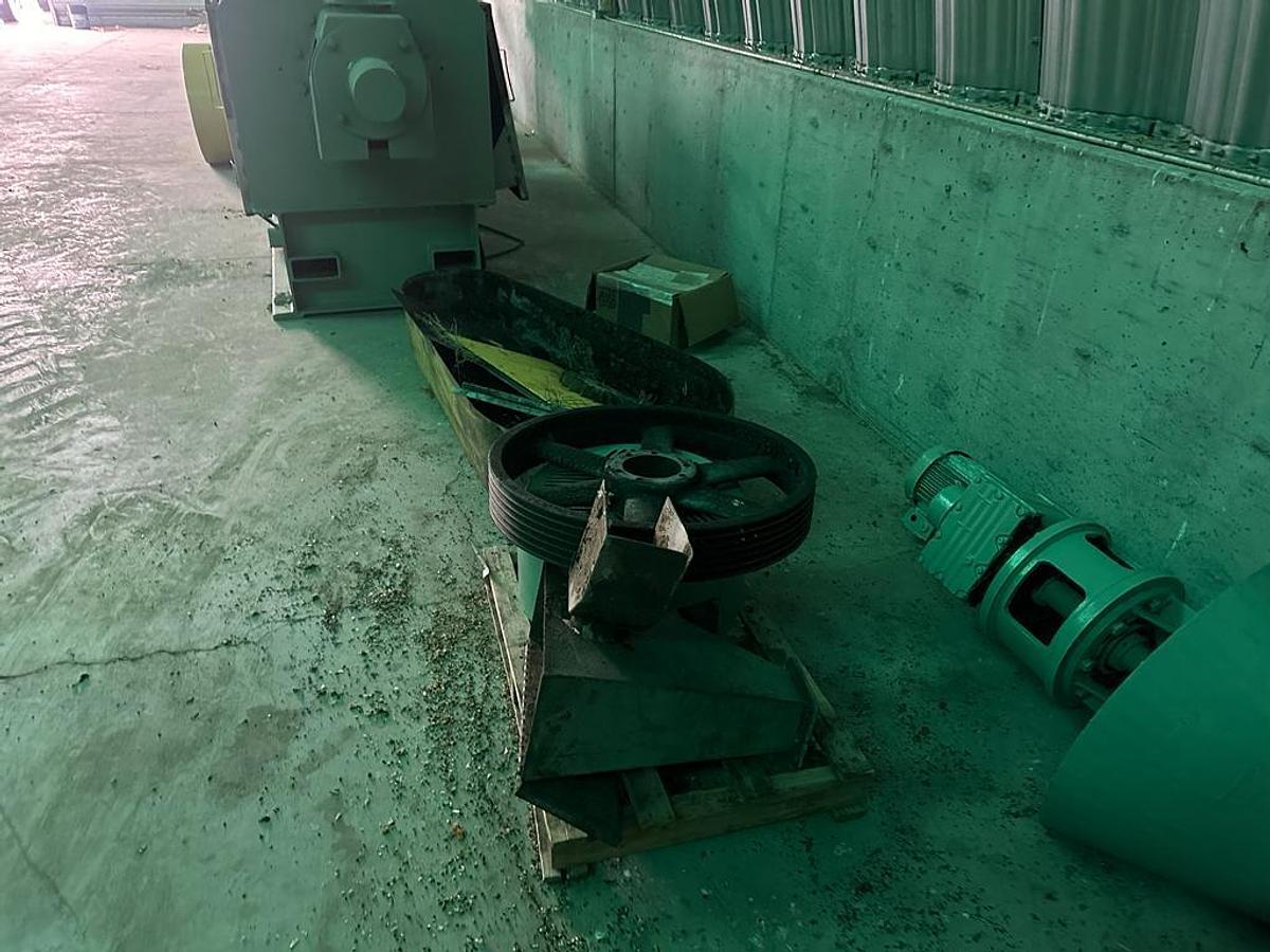 Used Insta-Pro Press 5005 & (2) Extruder 200 Package