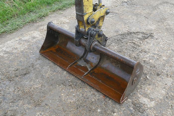 Used 2013 YANMAR SV15