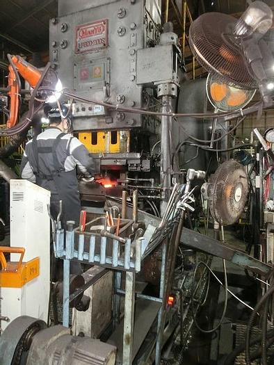 Used Press Hot Forging Manyo,Japan LP-600-200S