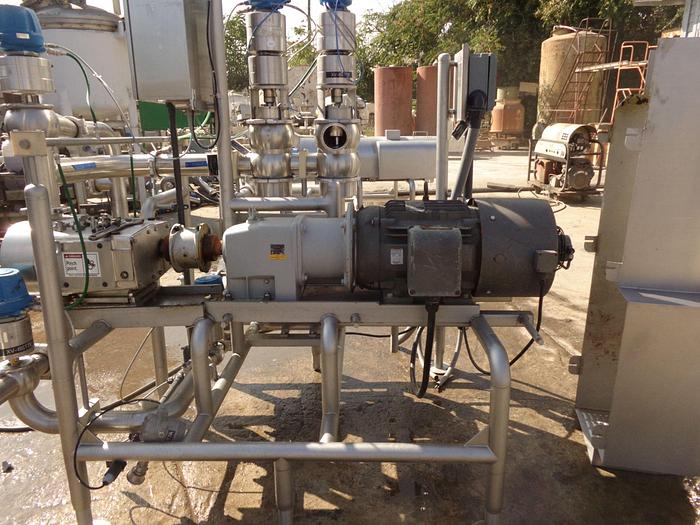 Used Pump, Positive, Waukesha, Mdl 220U2, 30 HP, 4", 316 S/st, Transfer, B #S743273