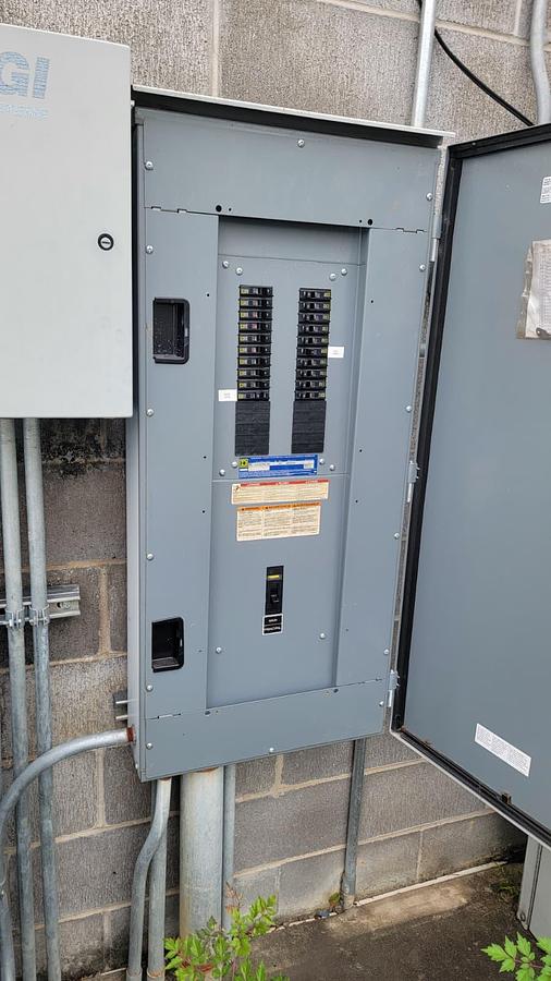 Used TWO-4 stage ANGI Ariel 125 HP CNG Compressor JGP/2