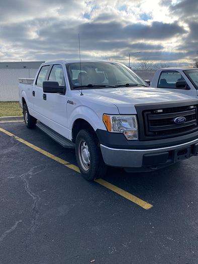 Used 2014 Ford f-150 4 wheel drive King Cab Bi-fuel CNG/GAS runs perfect