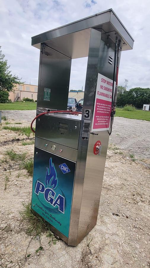 Used CNG Fueling, LP 2 hose dispenser 2013