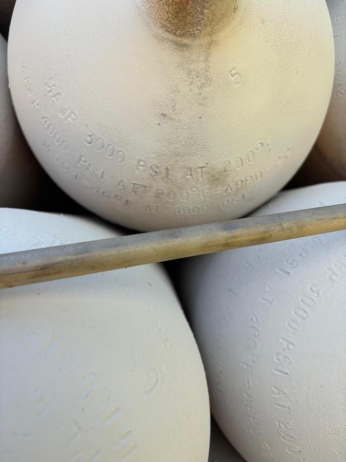 Used 20 bottle CNG Storage trailer includes 15 foot hose and refueling nozzle