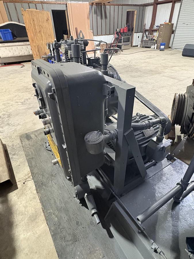 Used Ingersol Rand 20 HP CNG Compressores 28 SCFM