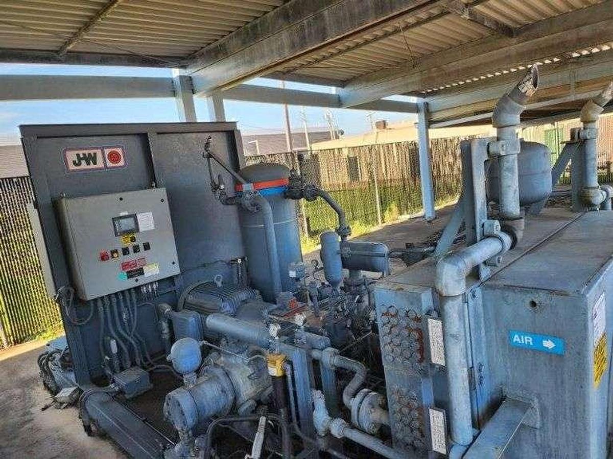 Used 2 complete Operational 4 stage Ariel CNG Stations In Louisiana serviced by JW