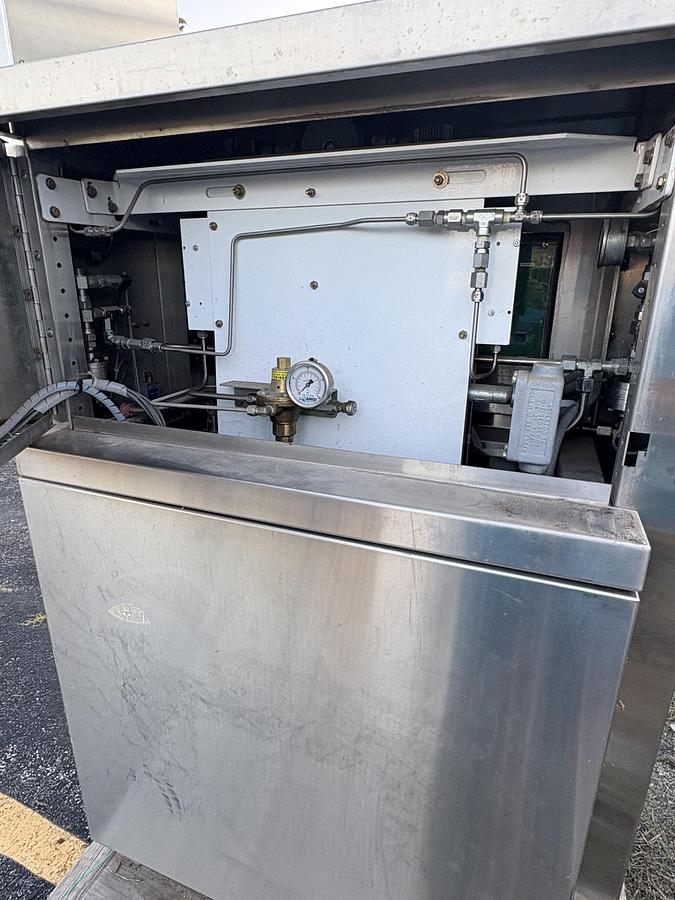 Used 2 hose Angi CNG Dispenser removed working