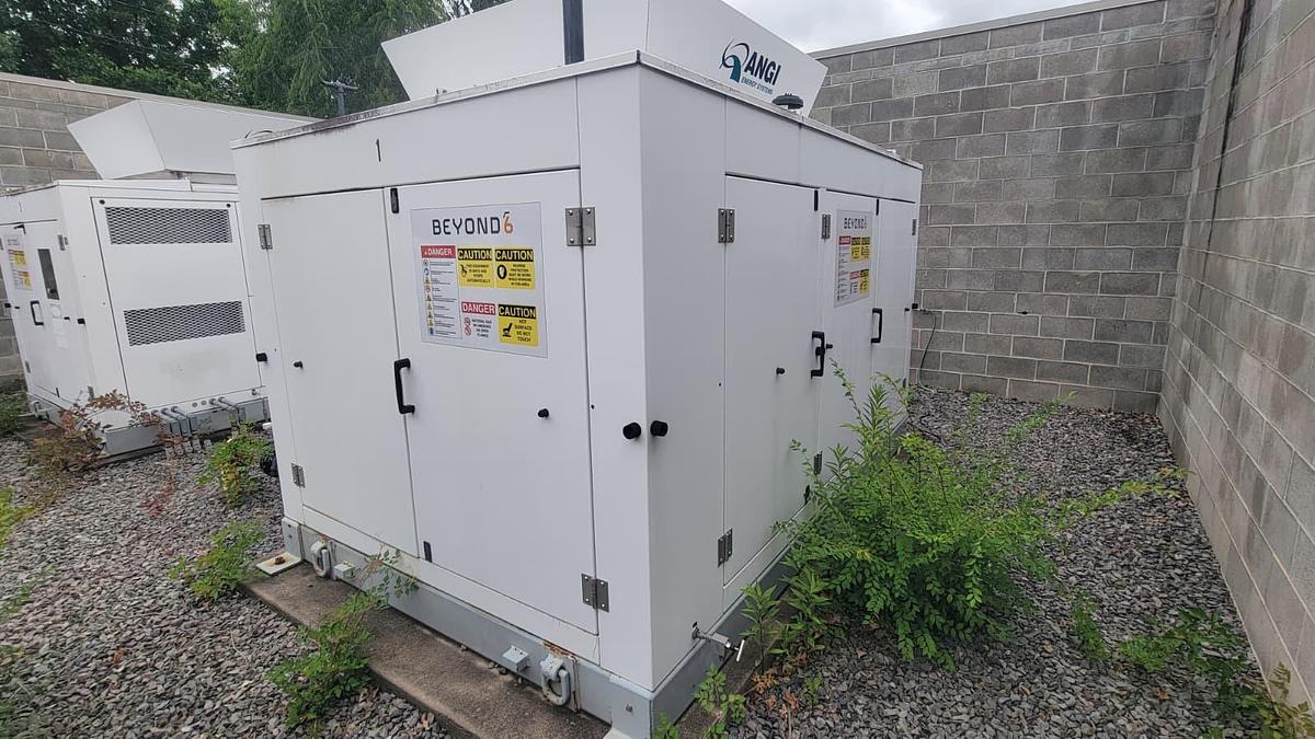 Used TWO-4 stage ANGI Ariel 125 HP CNG Compressor JGP/2
