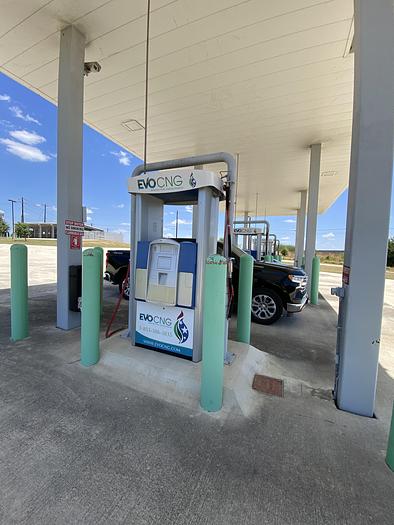 Used Gilbarco Dispensers with card reader and 2 hoses