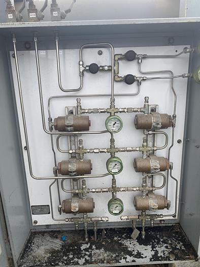 Used Cascade of 18 CNG Storage Vessels ASME 5500 PSI with priority panel