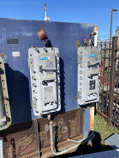 Used A40CE0 Cutler-Hammer A1 Enclosure Type 4 C799JE1 for hazzardous duty locations