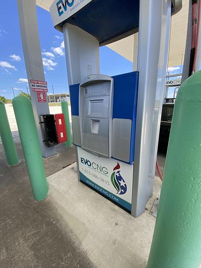 Used Gilbarco Dispensers with card reader and 2 hoses