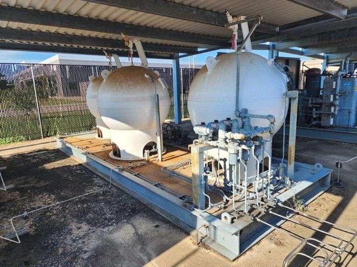 Used 2 complete Operational 4 stage Ariel CNG Stations In Louisiana serviced by JW