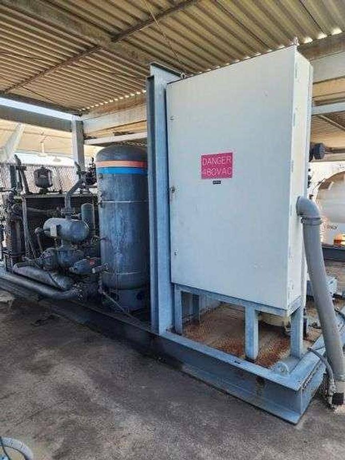 Used 2 complete Operational 4 stage Ariel CNG Stations In Louisiana serviced by JW