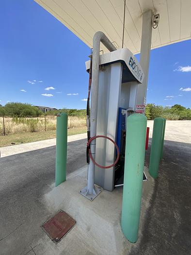 Used Gilbarco Dispensers with card reader and 2 hoses